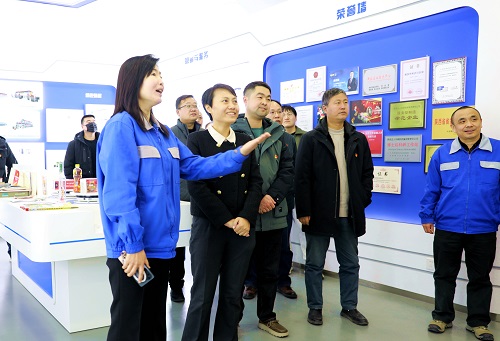 活动现场.jpg 活动现场.jpg